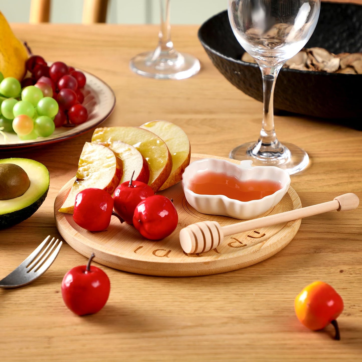 Reallnaive 3pcs Wooden Rosh Hashanah Apple and Honey Plate and Dish Bamboo Plate Server Tray Honey Dish Set for Rosh Hashanah Shana Tova Bowl Dipper Sticks Jewish New Year Judaica Gift for Holidays
