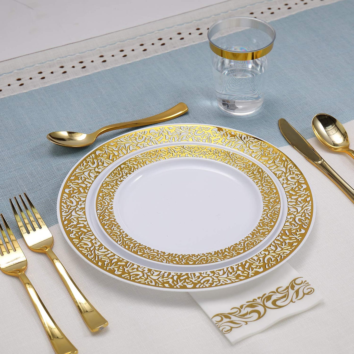 FOCUSLINE 350 Ct Gold Dinnerware Set for 50 Guests, Gold Lace Plastic Plates Disposable Heavy Duty, Including 50 Dinner & Dessert Plates, Cups, Napkins, Cutlery Set
