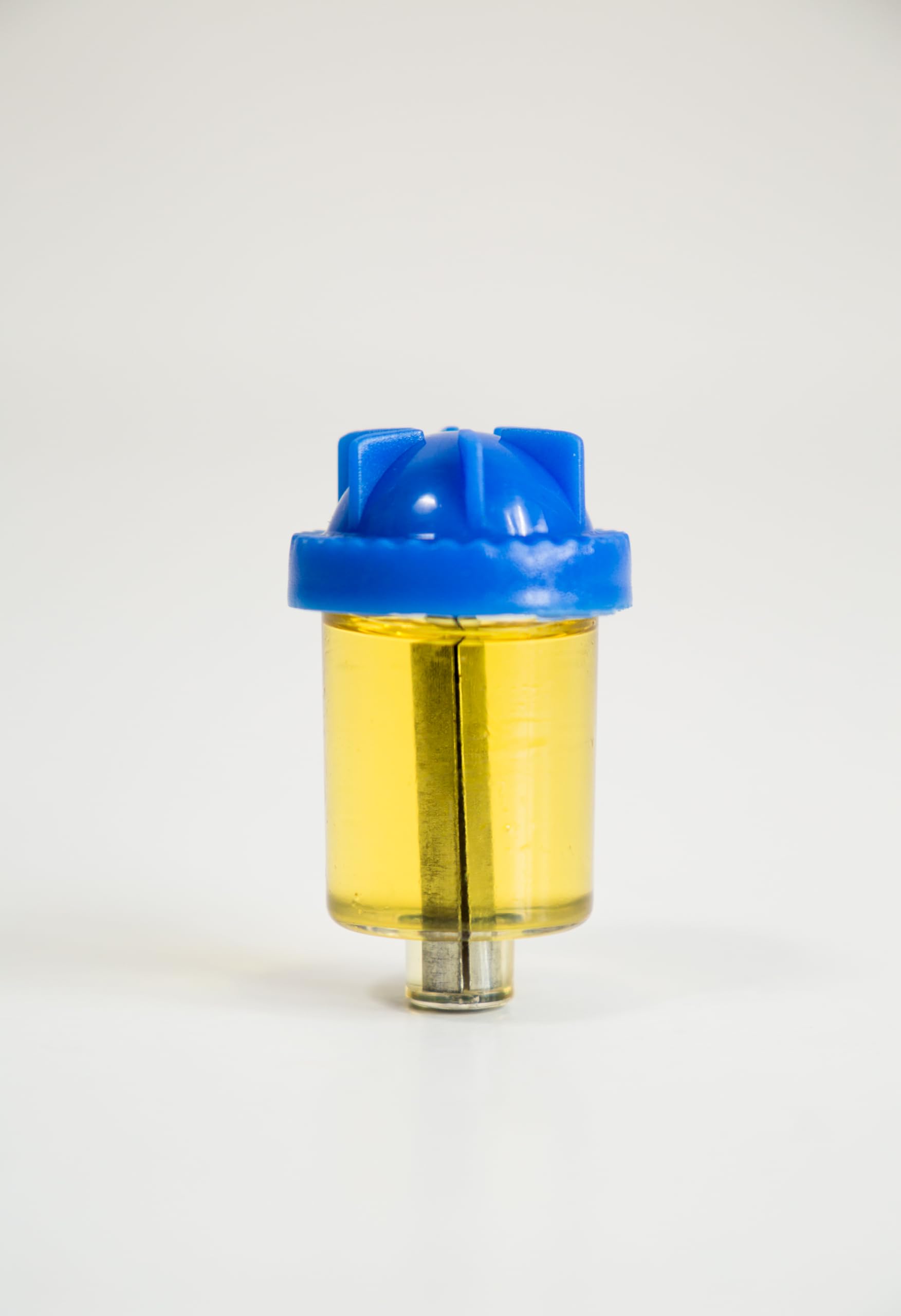 Vehaer 44 Prefilled Cups, 2.5 Hour Burn, Hanukkah, Chanukah Olive Oil, Ready to Use, Fits Most Menorah (Liquid Oil Medium)